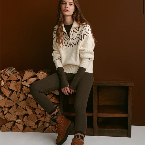 Varley Cream and Brown Turtleneck Sweater - Picture 3 of 16